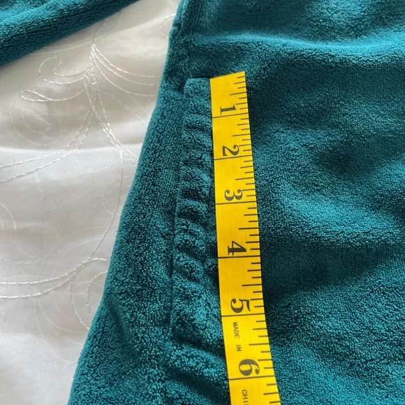 DanSkins Now Dark Teal Long Sleeve Front Zip Light Weight Jacket. - Picture 11 of 12